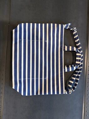 BAGGU Navy and White Striped Tote